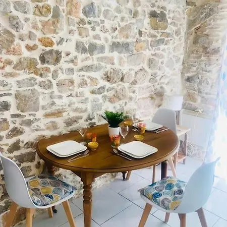 Neuf Cosy Centre Quartier Apartment